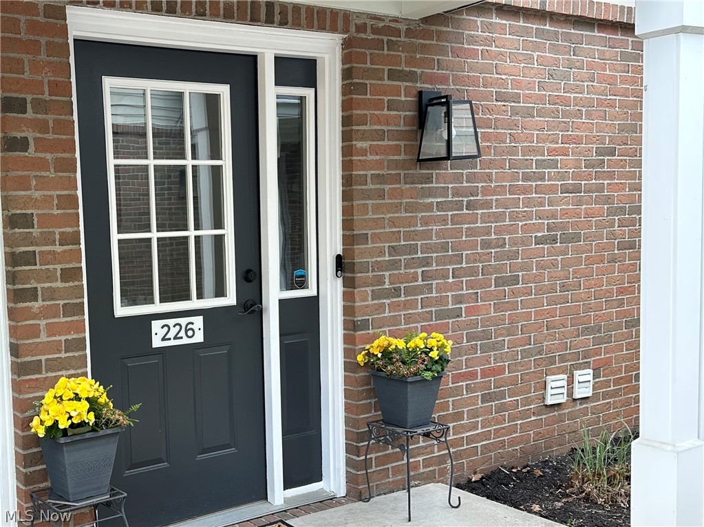 3321 Lenox Village Drive #226, Fairlawn, OH