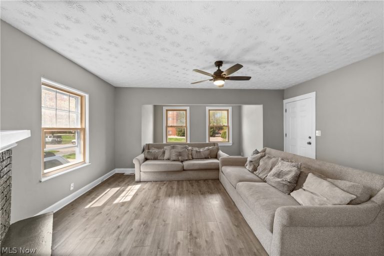 1335 West Boulevard, Cleveland, OH - Photo 3