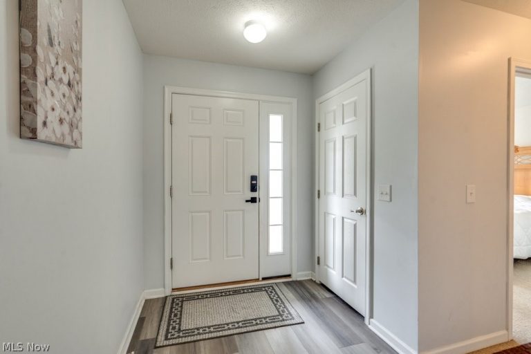 1240 Winter Fern Avenue, Akron, OH - Photo 2