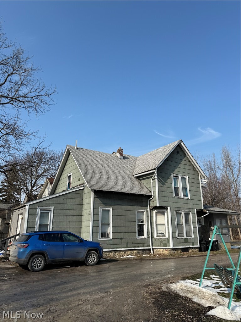 3835 Lake Avenue, Ashtabula, OH - Photo 2
