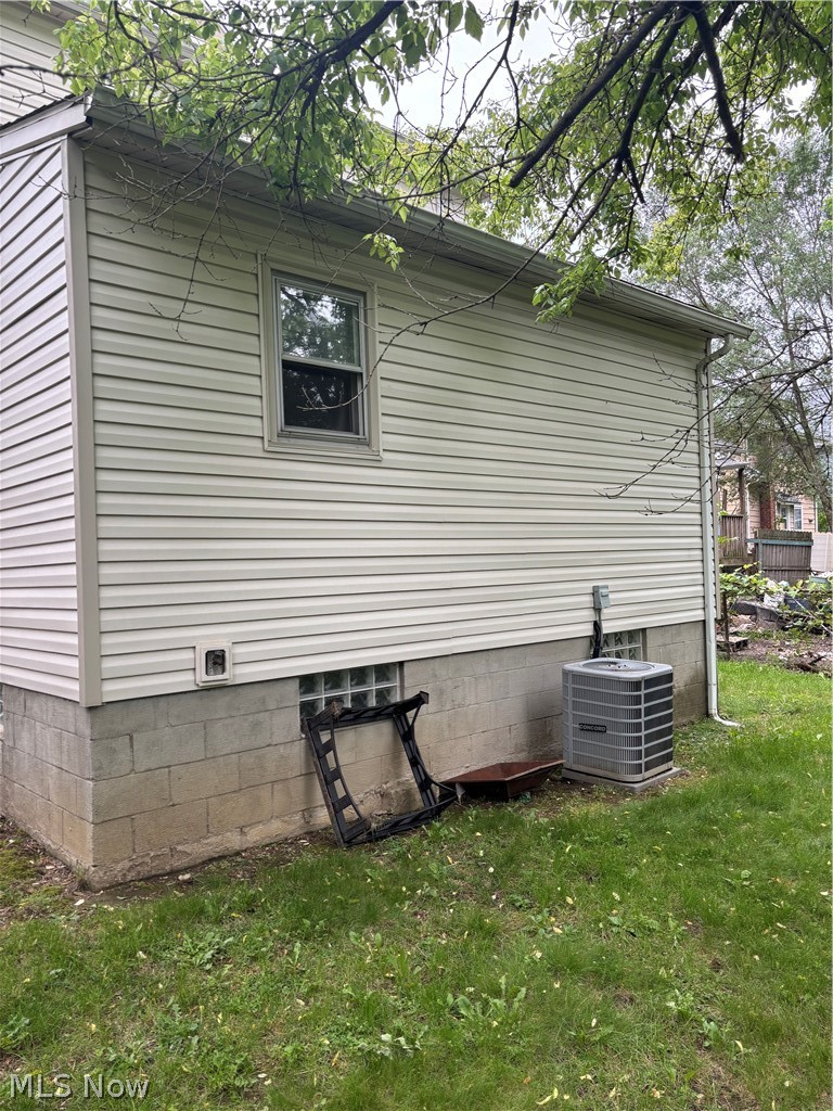 2136 16th Street, Akron, OH - Photo 5