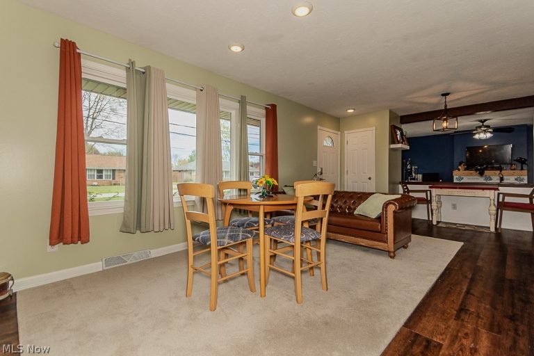 7580 Primrose Drive, Mentor on the Lake, OH - Photo 8