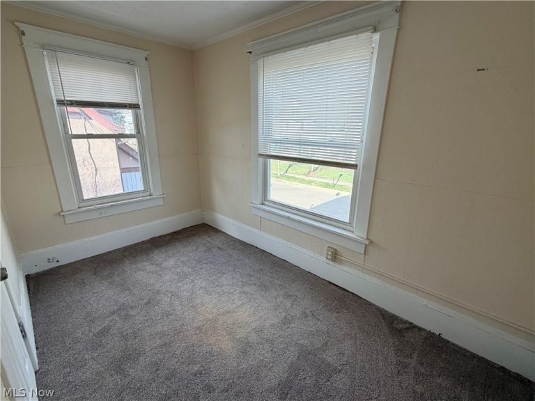320 Para Avenue, Akron, OH - Photo 8