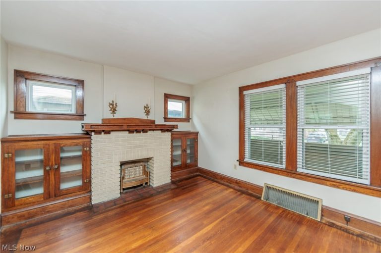 983 Dan Street, Akron, OH - Photo 8