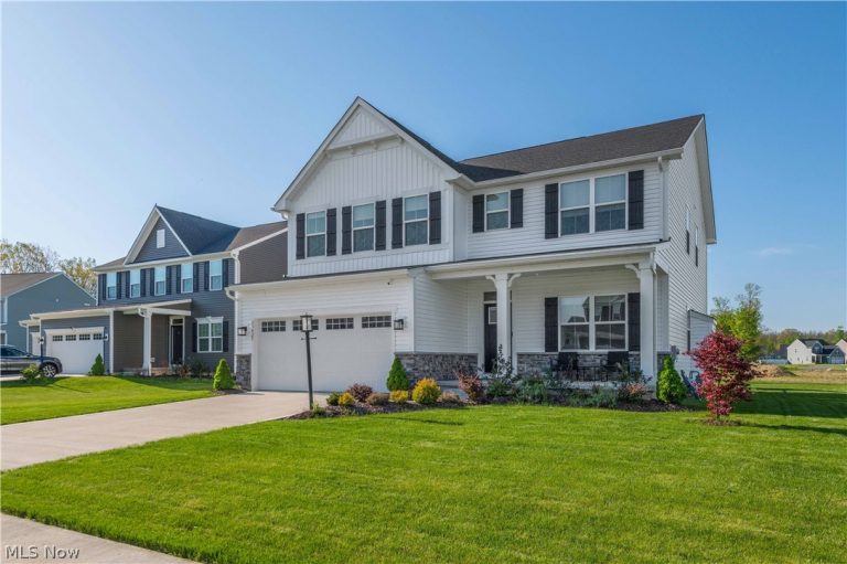 23427 Daisey Drive, Columbia Station, OH - Photo 2