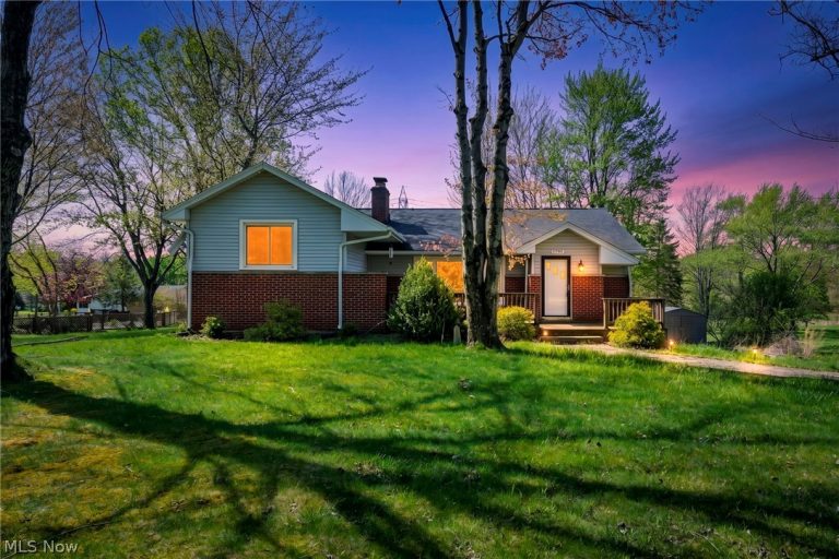 17900 Hicks Road, Walton Hills, OH, 44146