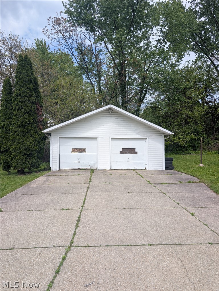 7515 Ottawa Road, Cleveland, OH - Photo 5