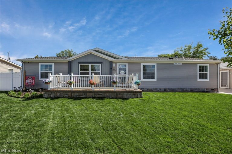 920 Leonard Avenue, Zanesville, OH - Photo 2