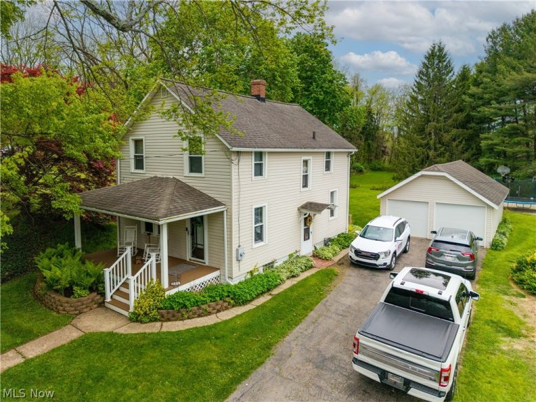 2462 Myersville Road, Uniontown, OH - Photo 4