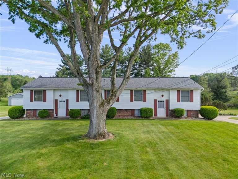 120 Center Road, New Franklin, OH, 44319