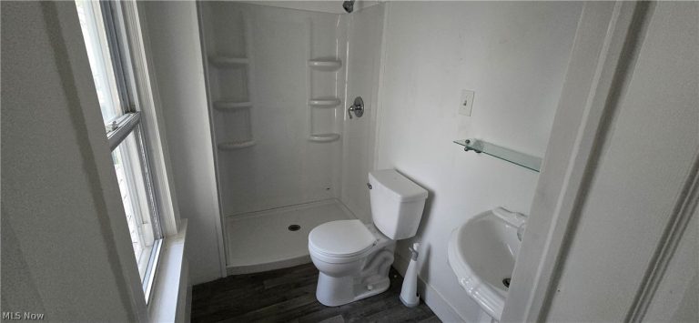 1024 Howard Street, Akron, OH - Photo 6