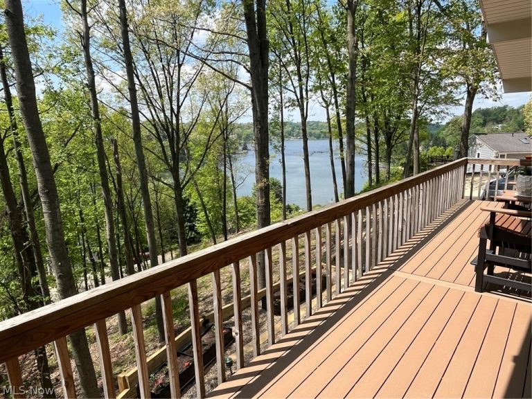 195 Oneida Trail, Malvern, OH - Photo 4