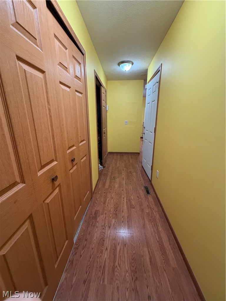 1504 White Avenue, Akron, OH - Photo 6