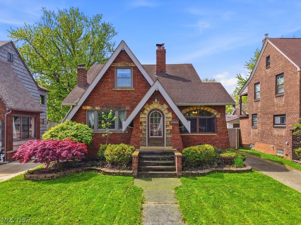 17513 Laverne Avenue, Cleveland, OH