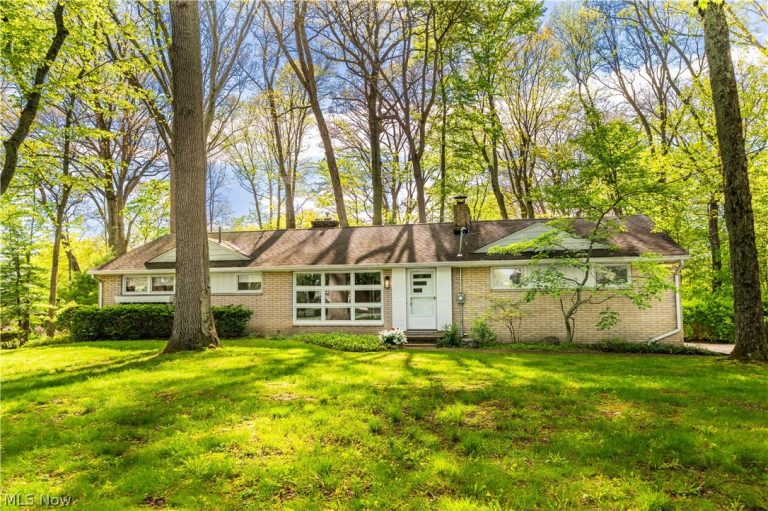 1715 Jackson Avenue, Massillon, OH, 44646