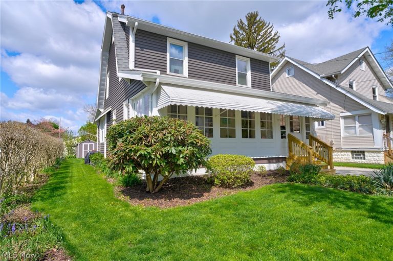 1200 Lily Street, Akron, OH - Photo 2