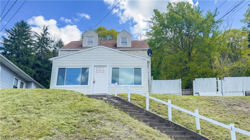 863 Highland Street, Follansbee, WV
