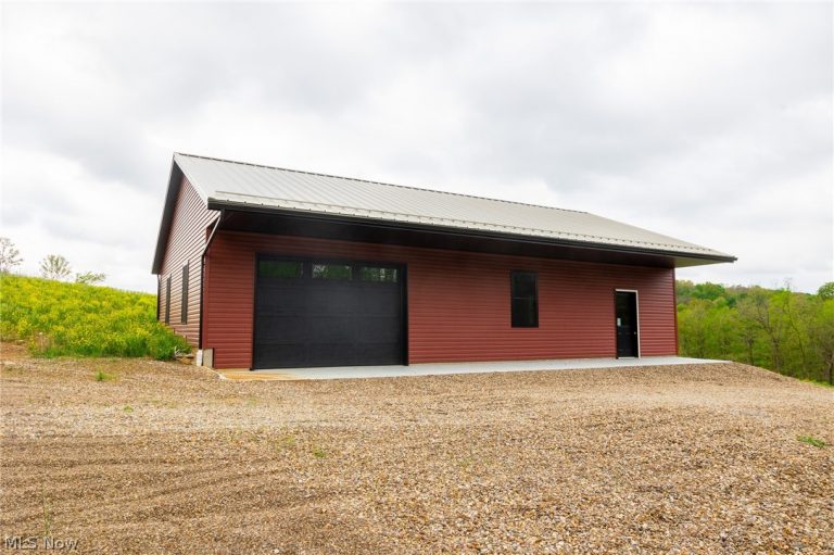 53320 County Road 425, Fresno, OH - Photo 2