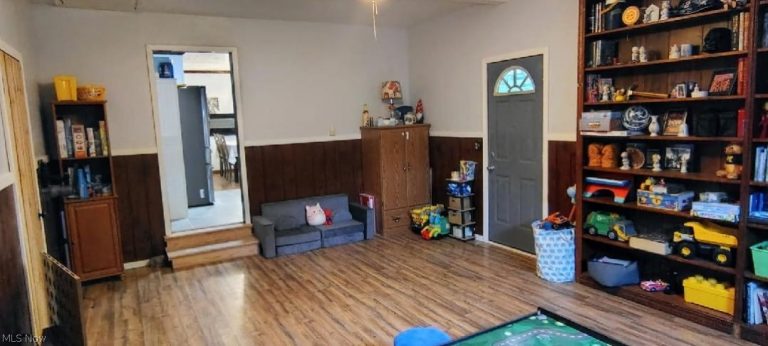 3805 Northern Street, Canton, OH - Photo 6