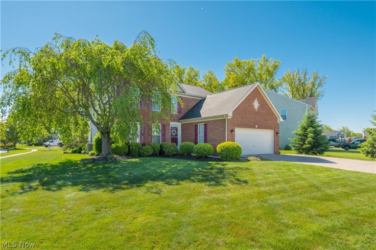 6901 Buck Horn Boulevard, Lorain, OH - Photo 2