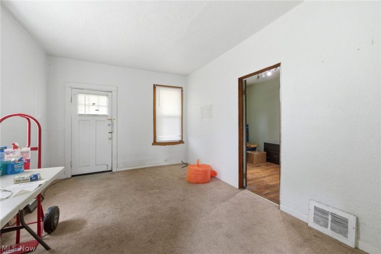 3524 Walton Avenue, Cleveland, OH - Photo 5