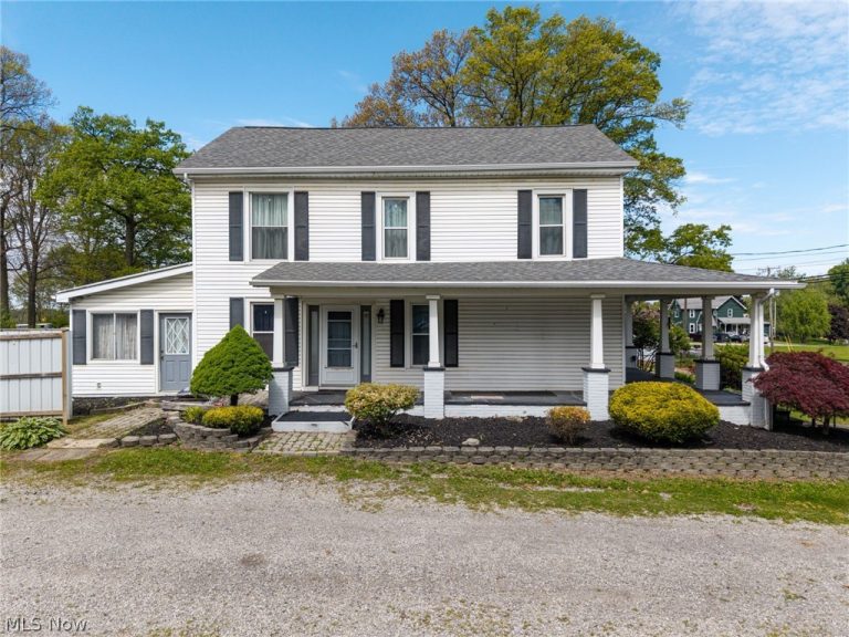 15355 Old Lincoln Way, Dalton, OH - Photo 2