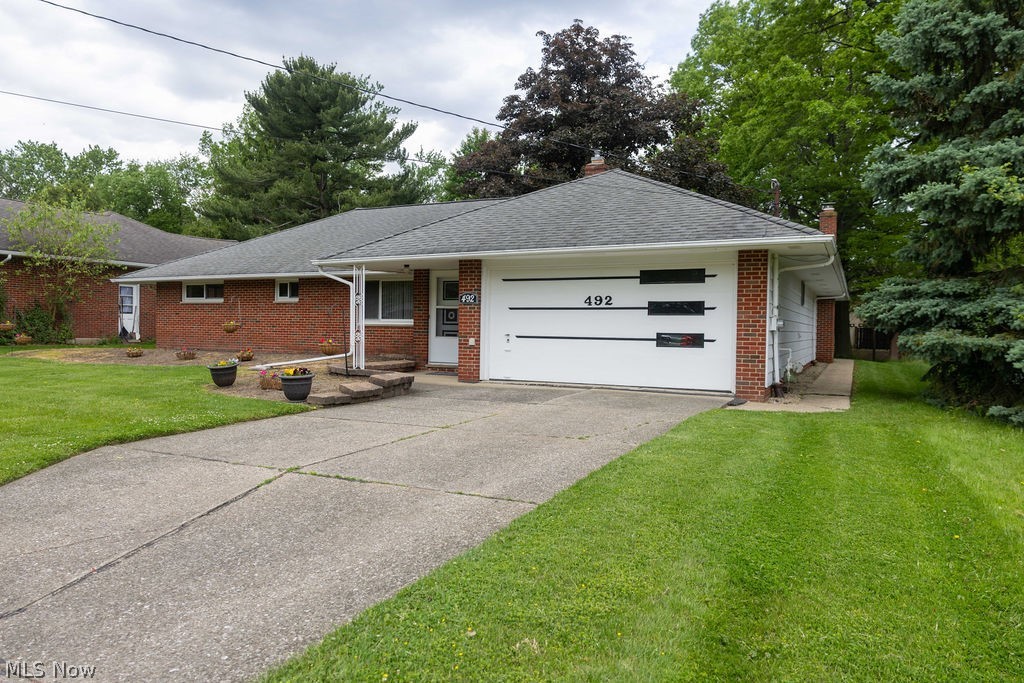 492 Jeannette Drive, Richmond Heights, OH