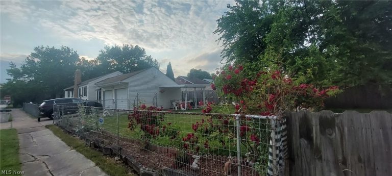 3777 132nd Street, Cleveland, OH - Photo 2