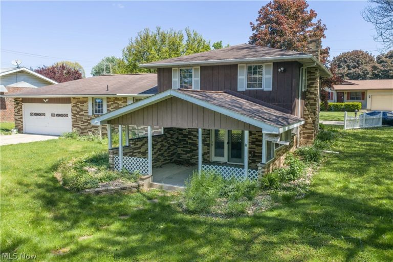 1424 Oak Street, Dover, OH - Photo 3