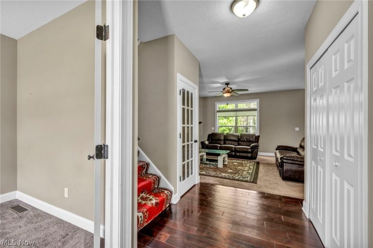 1103 Adrian Avenue, Kent, OH - Photo 6