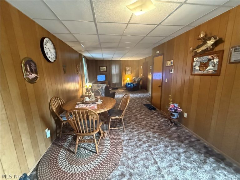 61148 Oakwood Road, Byesville, OH - Photo 8