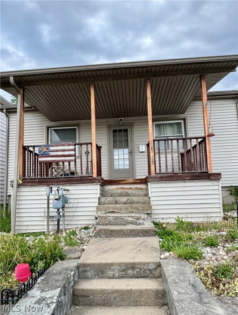 4515 Harrison Street, Bellaire, OH, 43906
