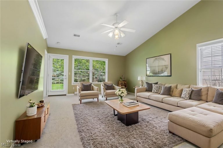 2111 Lakefield Drive, Huron, OH - Photo 8