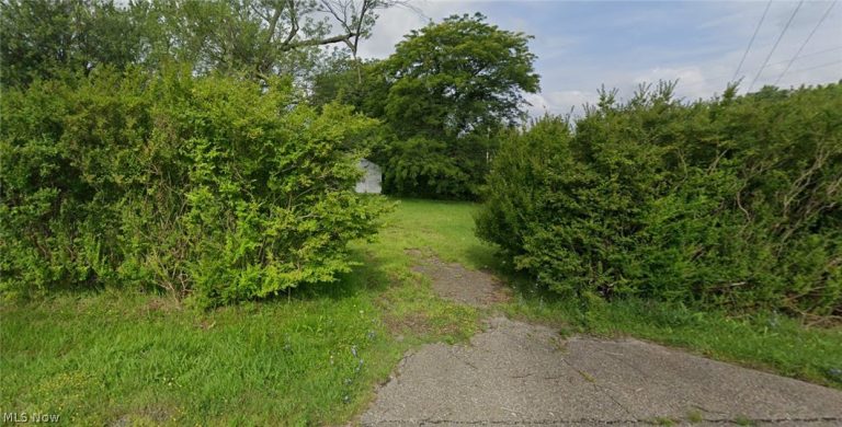 554 & 610 Chillicothe Road, Aurora, OH, 44202