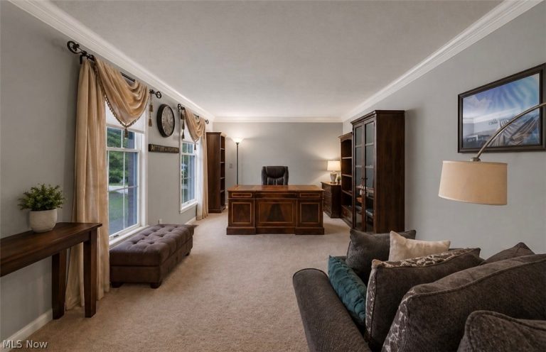 106 Lethbridge Circle, Akron, OH - Photo 6