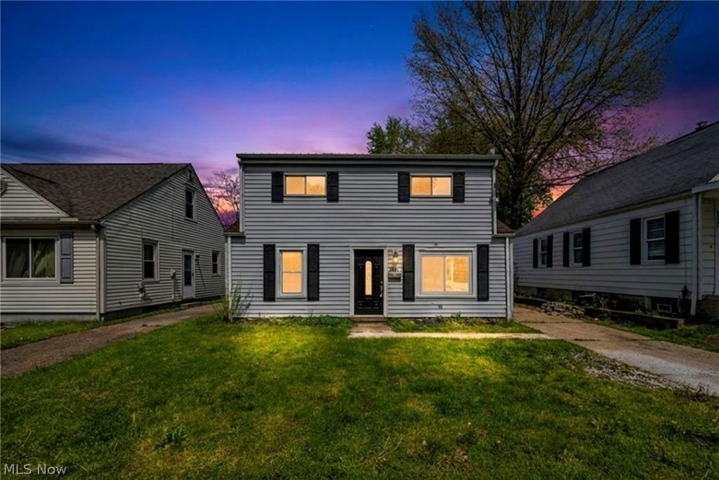 2511 Ogden Avenue, Akron, OH