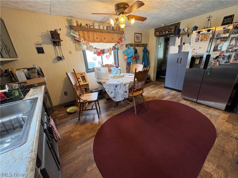 204 Fourth Street, Woodsfield, OH - Photo 5