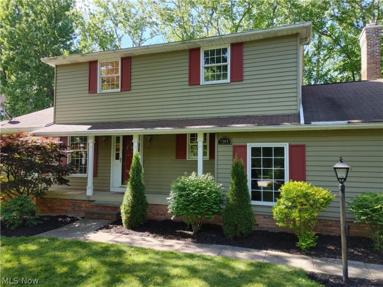 9364 Sunrise Court, Mentor, OH - Photo 3