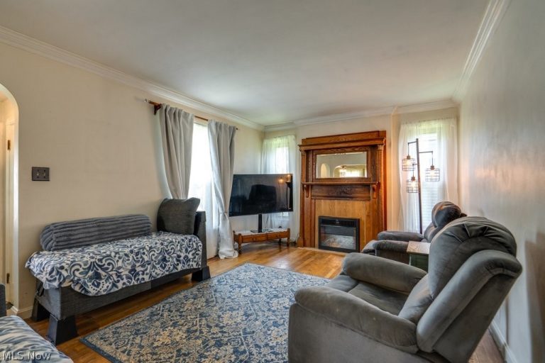 2035 Tampa Avenue, Cleveland, OH - Photo 8