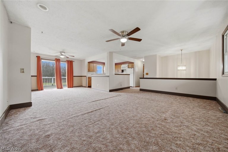 3770 Dotwood Street, North Canton, OH - Photo 8