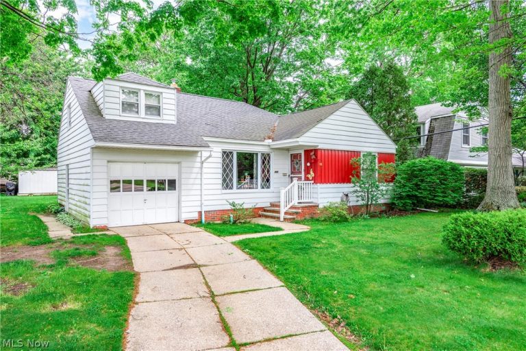 449 Dover Center Road, Bay Village, OH - Photo 3