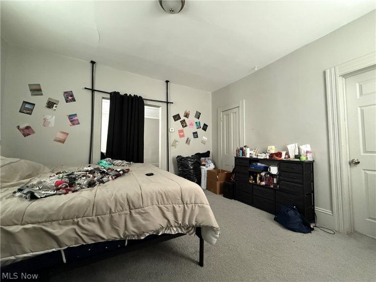 4217 Hyde Avenue, Cleveland, OH - Photo 5