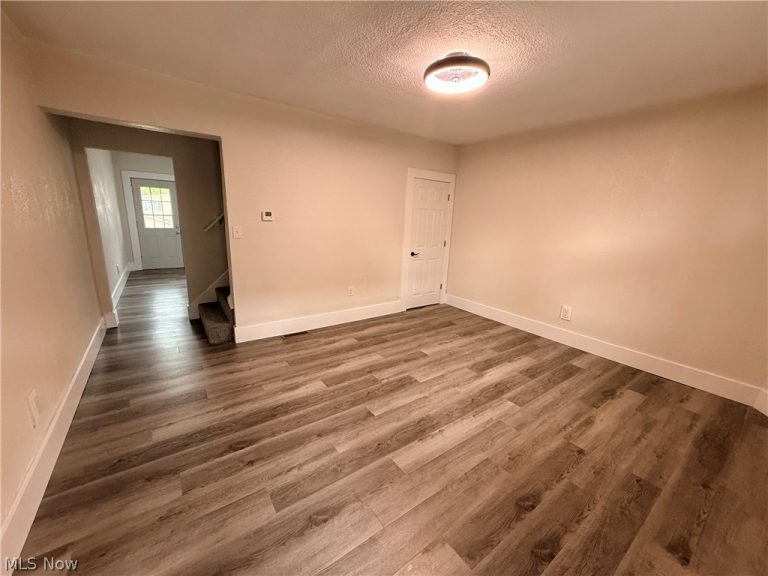 1518 Madison Avenue, Toronto, OH - Photo 6