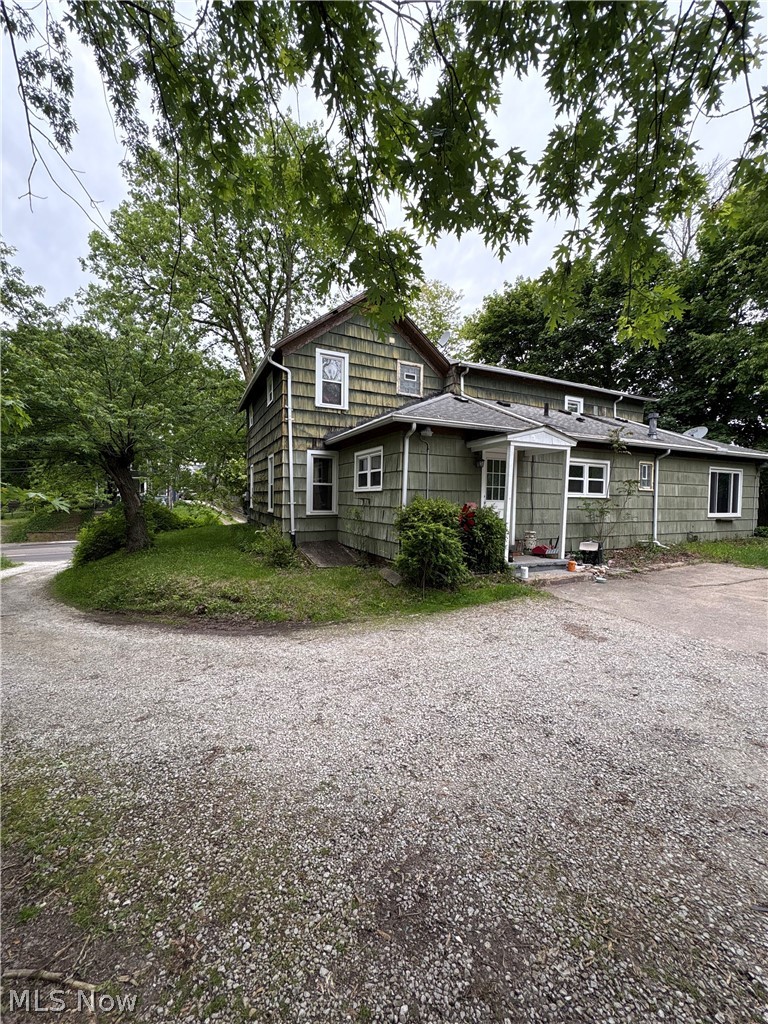 727 Wooster Road, Barberton, OH - Photo 3