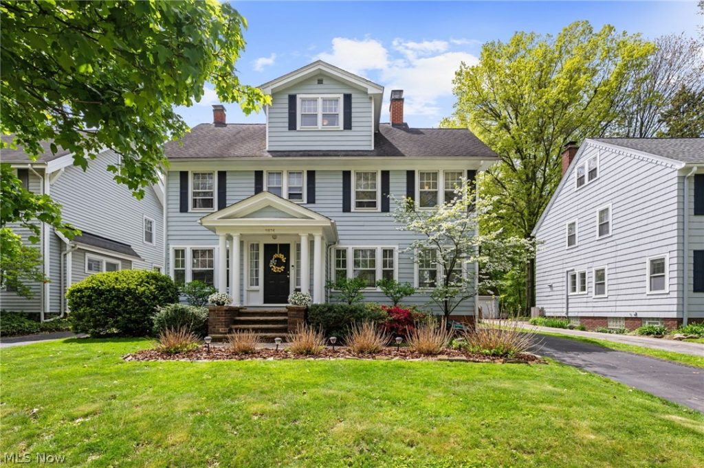 2874 Clarkson Road, Cleveland Heights, OH