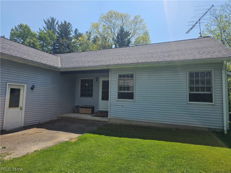 14816 Rock Creek Road, Chardon, OH, 44024