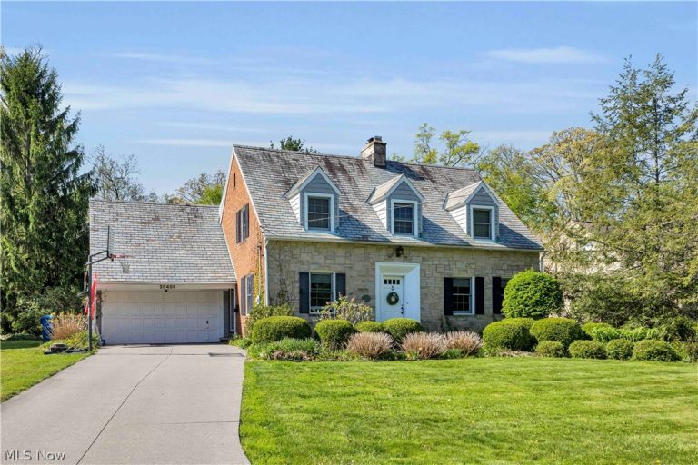 28405 Lincoln Road, Bay Village, OH - Photo 2