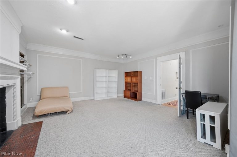 11430 Cedar Glen #B5, Cleveland, OH - Photo 6