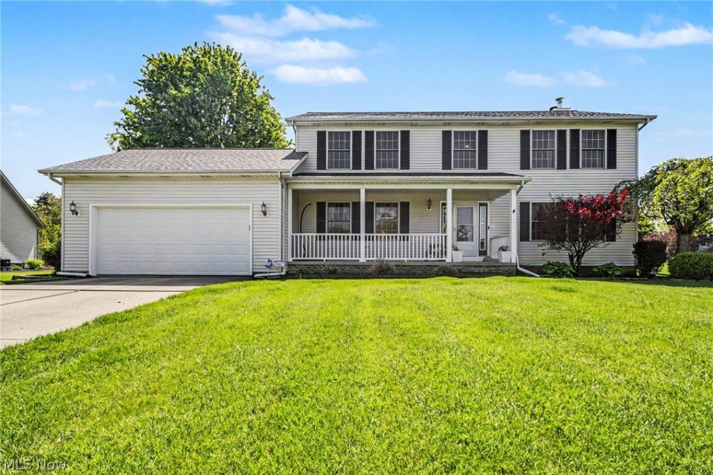 9454 Deer Hollow Drive, Mentor, OH