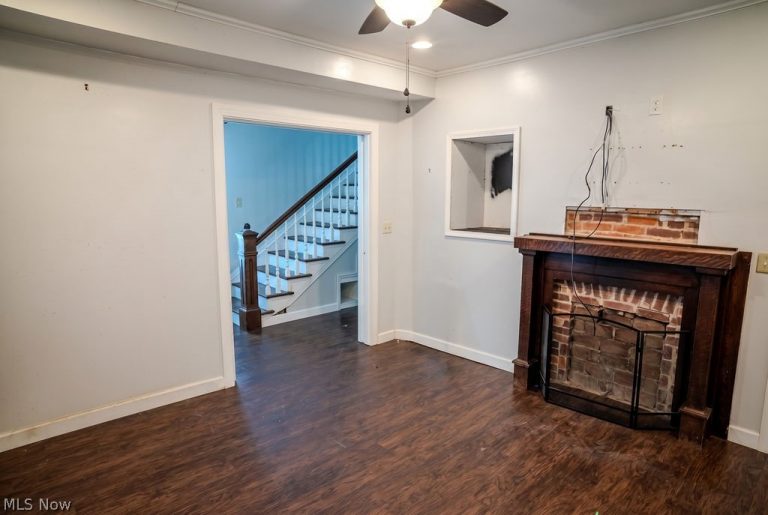 1045 Laird Avenue, Parkersburg, WV - Photo 4